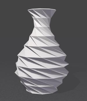 Twisted Low Poly Vase
