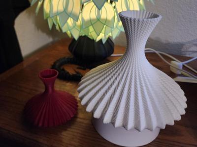 Twist Vase 1