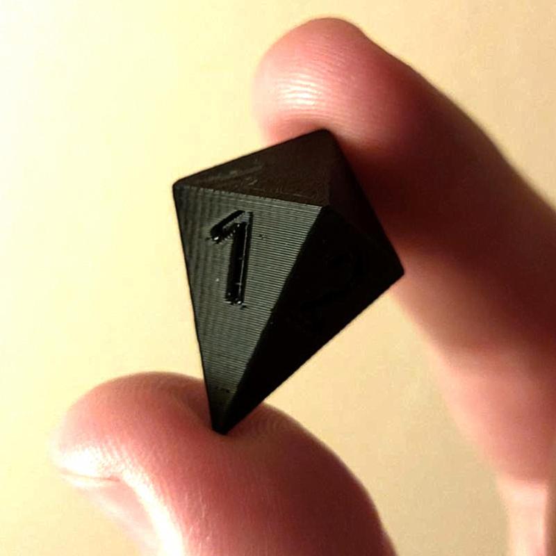 Alternative d4 (4 sided die)