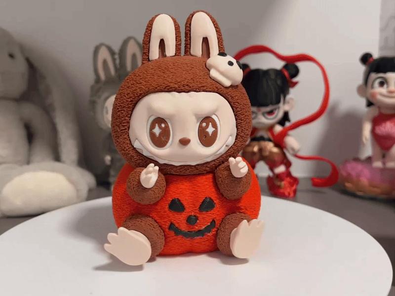 Labubu Sitting Pumpkin - Spooky Carnival Series (Separate Parts) Plush Effect