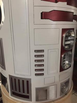 Astromech Front Pocket Vent V3 Final