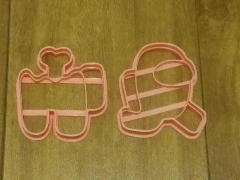 AMONG US COOKIE CUTTER - CREWMAN X 2