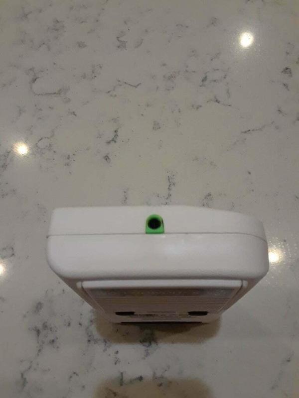 headphone jack collar