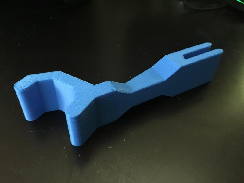 Headphone Hook for Alienware Area-51 (Triad Case)