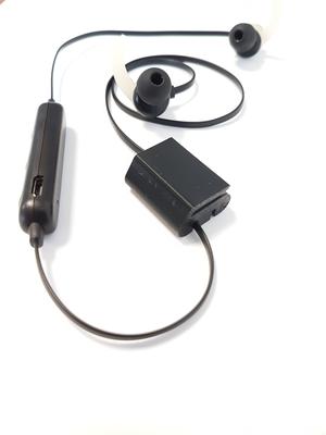 SPORTS EARPHONE ATTACHMENT