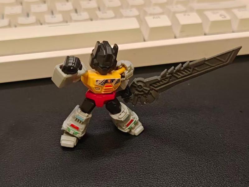 Blooko Star Edition Transformers Dinosaur Squad Weapon Sword