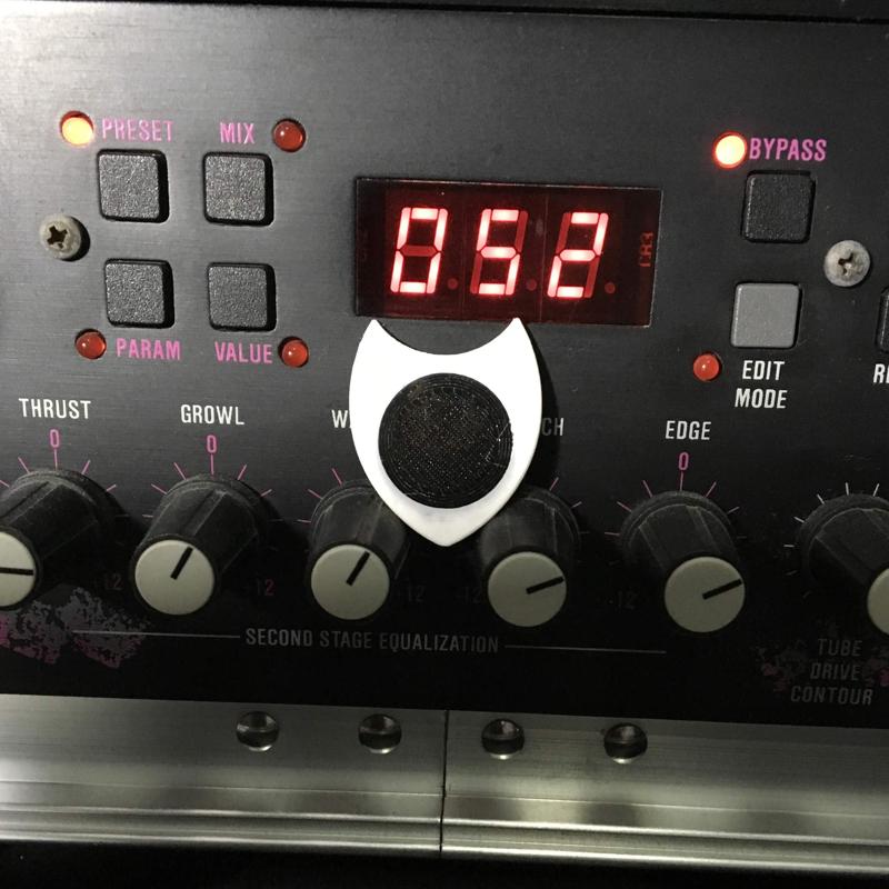 DUA Pua Nido 26X31mm 1.14mm PLA and TPU Black (Nest Pick Guitar) Guitar Puas