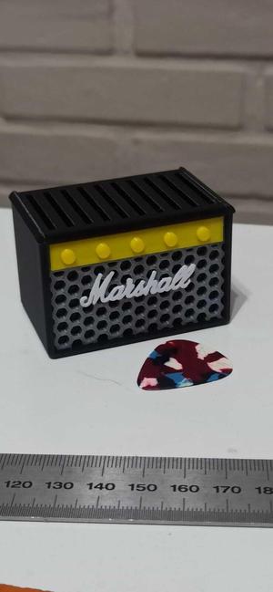 Spike holder
