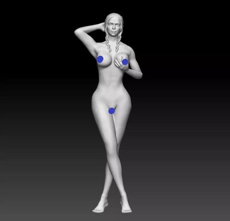 Sexy Smiling Daenerys