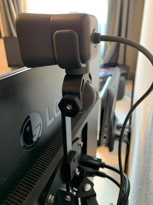 StreamCam Monitor mount