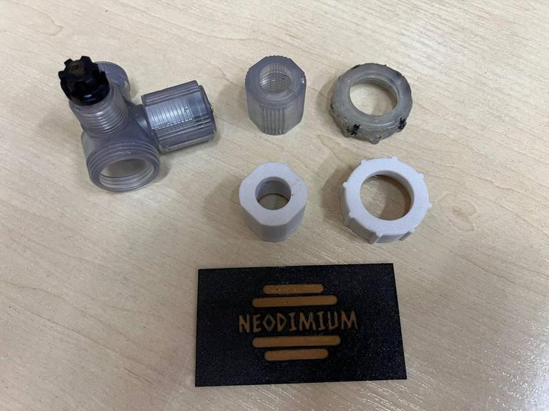 nuts for metering unit M32x2 left, G 1/2'' right