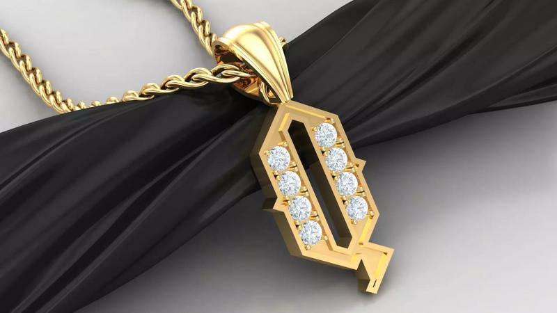 Pendant  Letter Q
