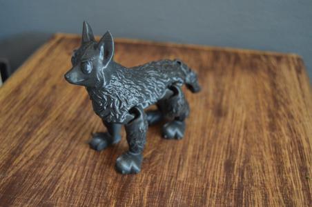 Articulated wolf