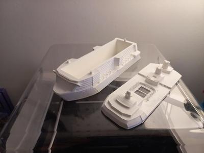 Celebrity cruise ship box