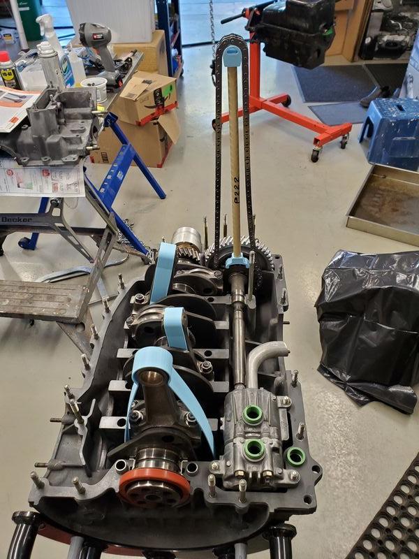 Porsche Engine Tools P221 & P222