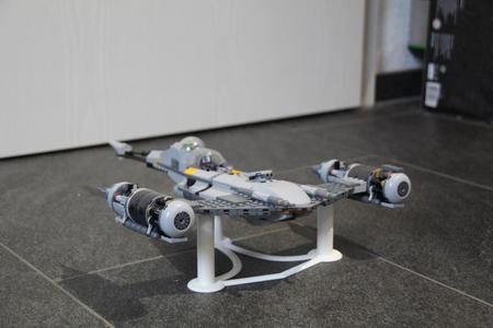 Lego 75325 N-1 Starfighter of the Mandalorian Stand