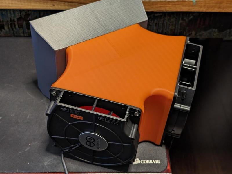 1 to 2 120mm Fan Coupler