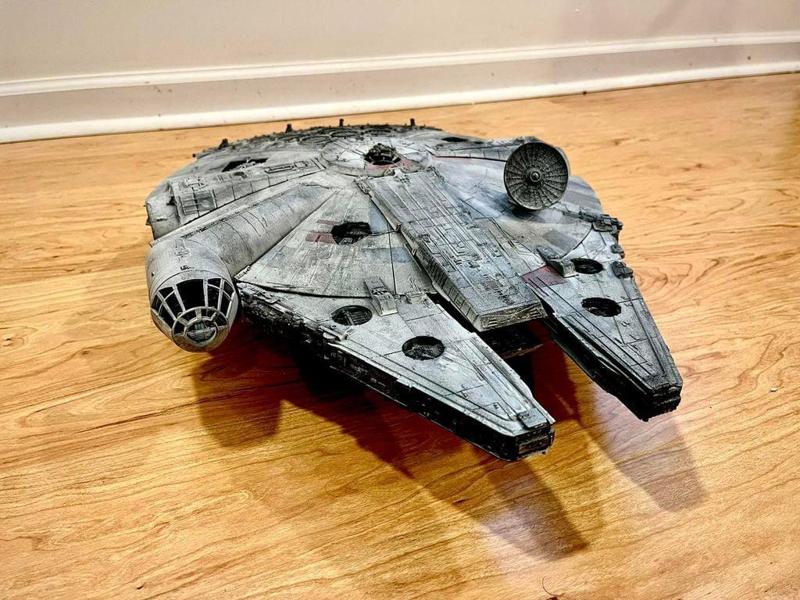 Millennial Falcon 2.0 - millennium falcon fan model