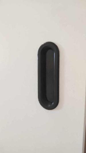 Sliding door handle