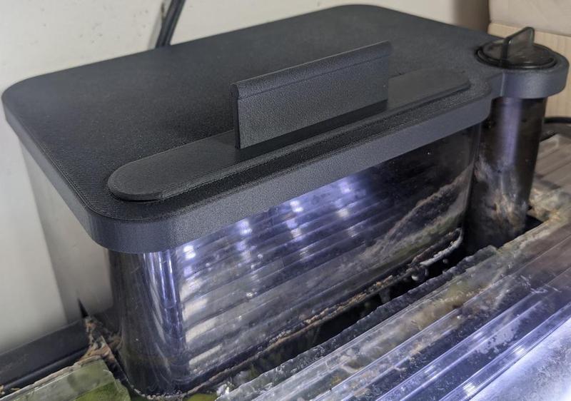 Top fin pro power filter 30 gallon lid with drip protection