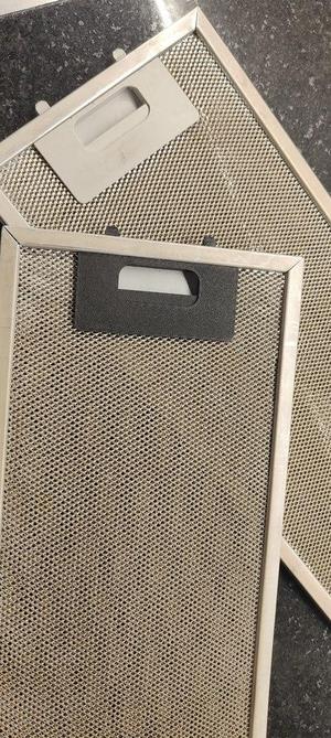 Hood filter holder