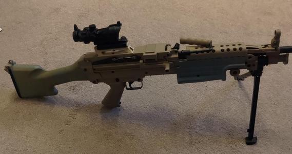 Airsoft M249 rail
