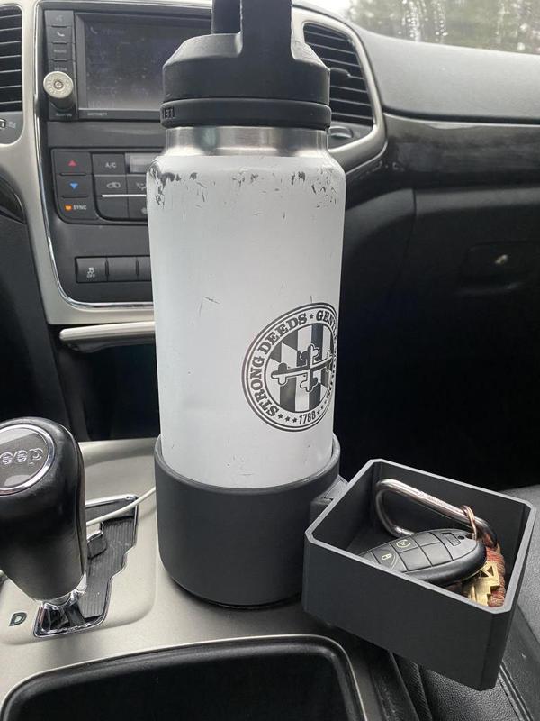 2011-2021 Jeep Grand Cherokee Cupholder adapter For Yeti Bottle