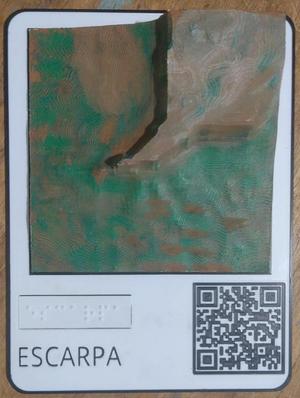 Placa e Maquete Tátil - Escarpa