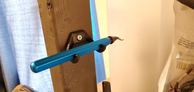 Pen Holder