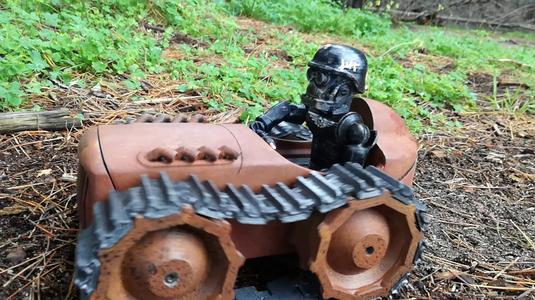 Dieselpunk FPV Tractor Racer