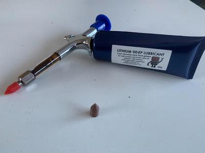 Bouchon pour pistolet à huile / Cap for oil gun