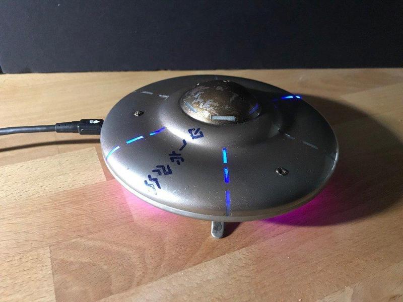 Alien Flying Saucer (USB)