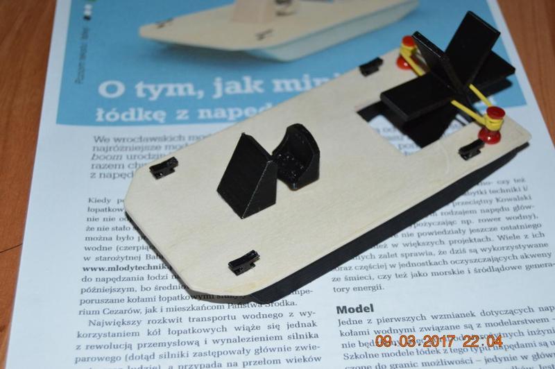 Boat with rubber propeller