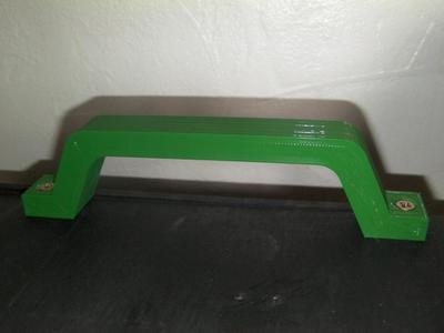 Universal handle