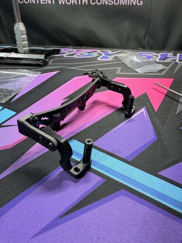 Galm rear body mount