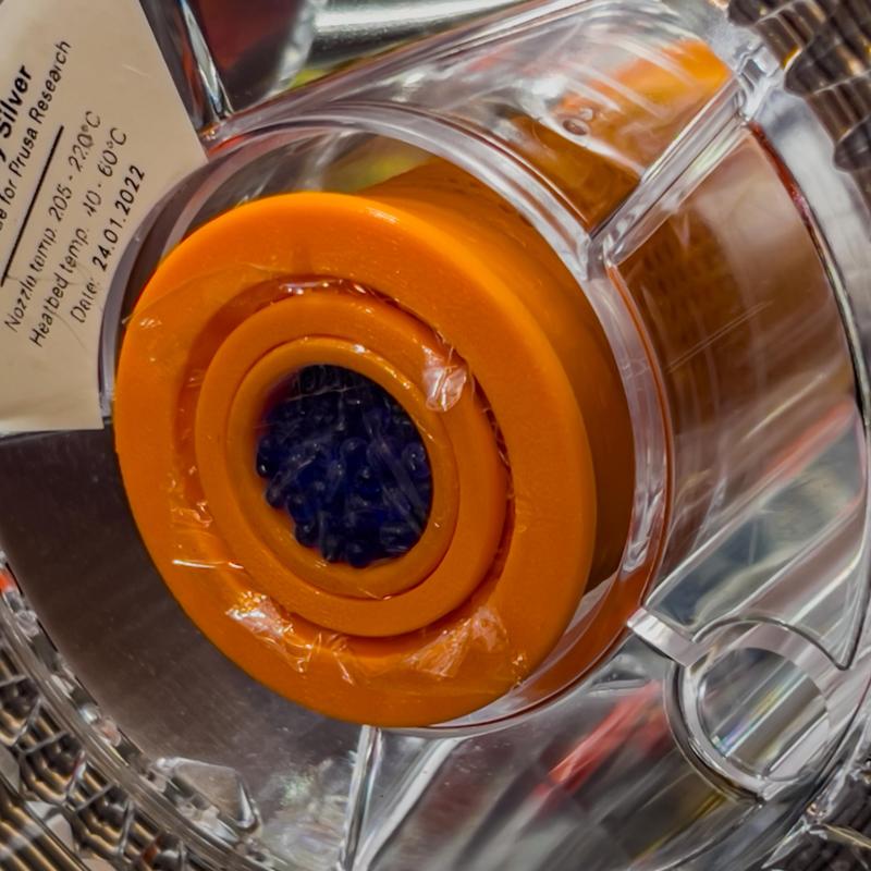 Silica gel container with visible inside