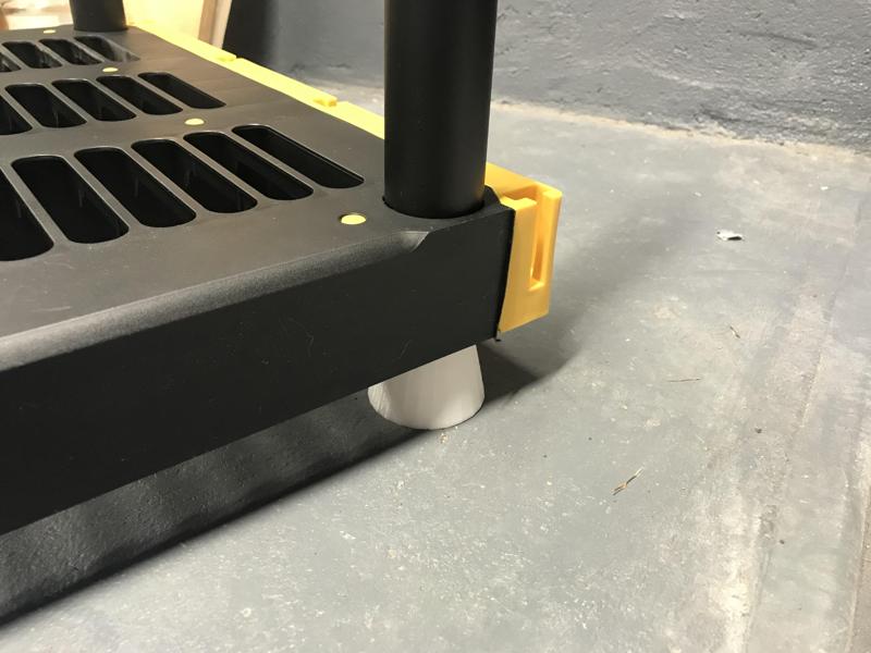 COMMANDER Plastic Shelf Feet