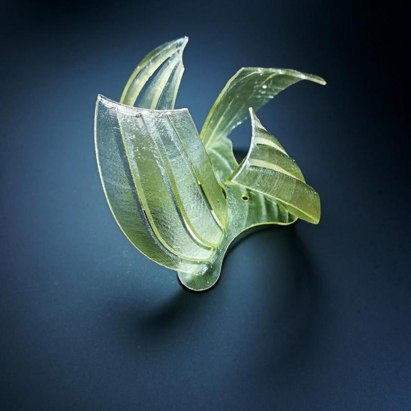 Vertical wind turbine