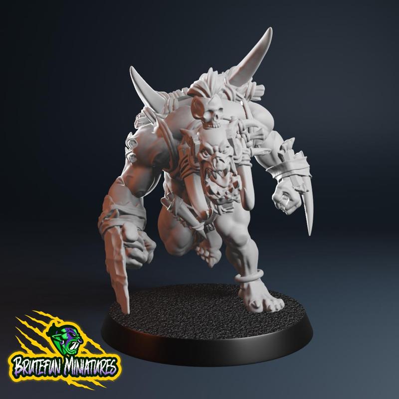 FANTASY FOOTBALL SAVAGE ORC BLITZER 01