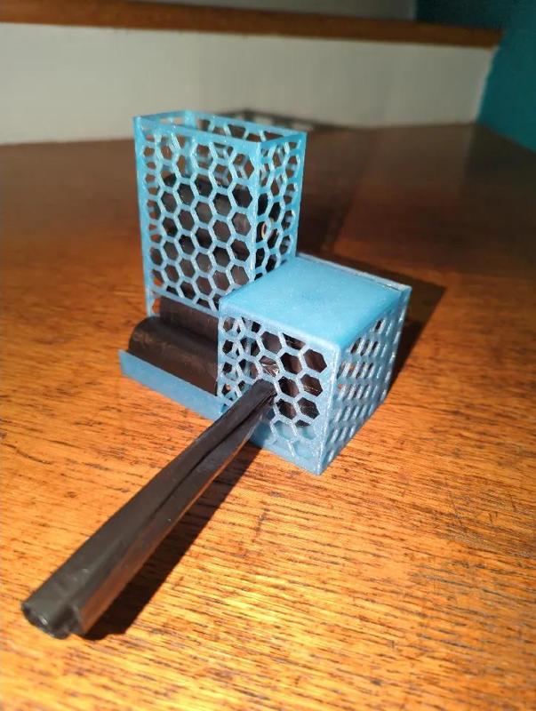 Stojan na psáčky - Dog poop bag holder   