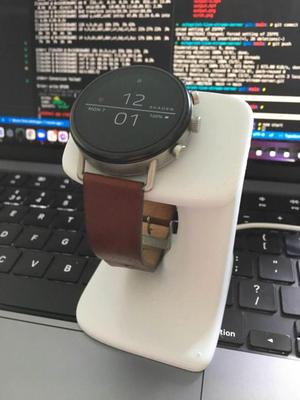 Skagen Falster 2 watch charging stand