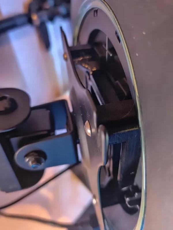 Samsung lc24FG73FQUXEN VESA   