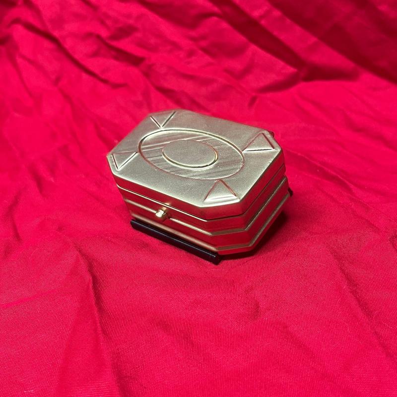 Hypurian Beetle Snuff Box Prop Deep Space 9