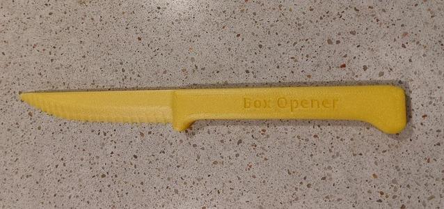 Box Cutter/Opener - Serrated Knife