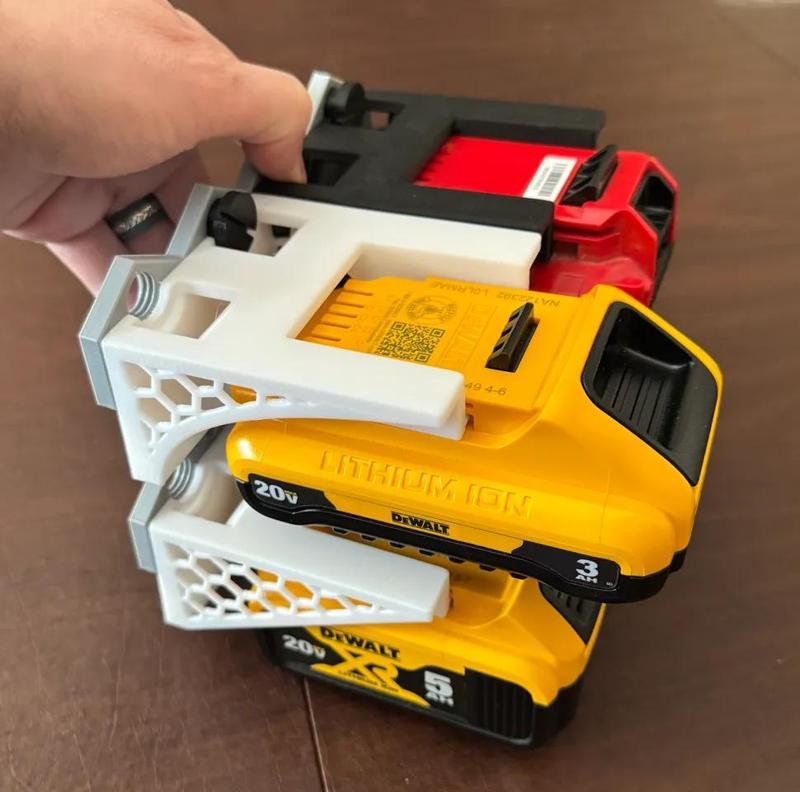 GOEWS Porter Cable, DeWalt and Craftsman Battery Storage   