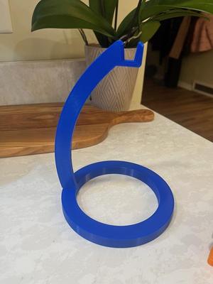 Eyeglass Stand 
