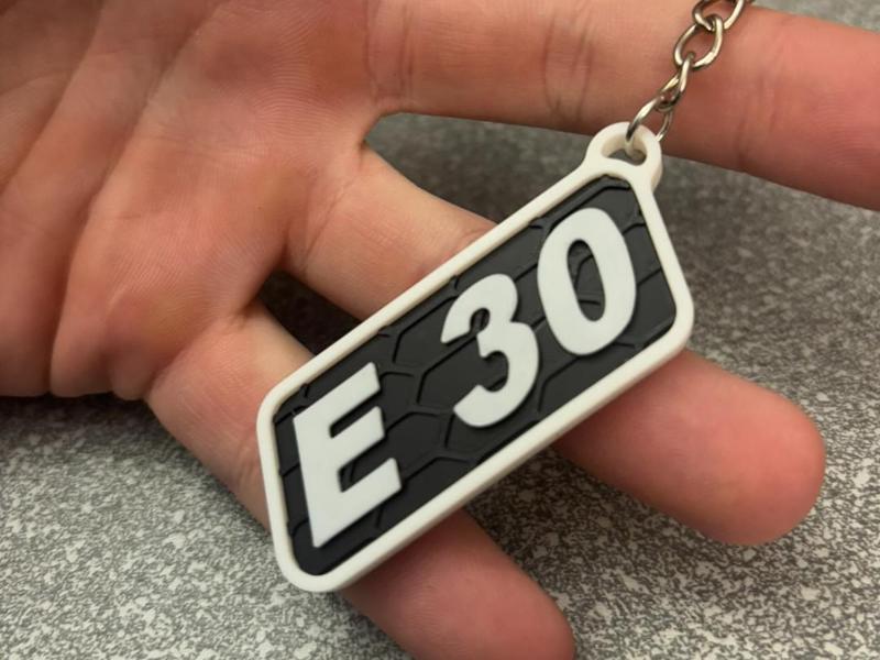 BMW E30 Keychain