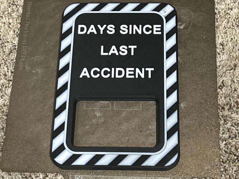 DAYS SINCE LAST ACCIDENT 