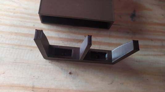 Wall shelf