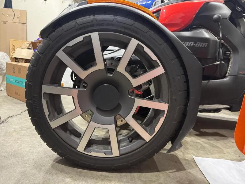 CanAm Ryker Hubcap   